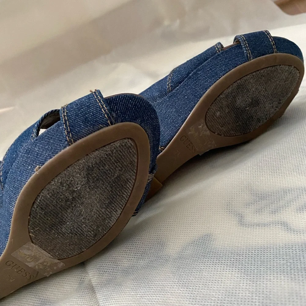 Guess Wedge Jeans Shoes, size 7 - Picture 5 of 7